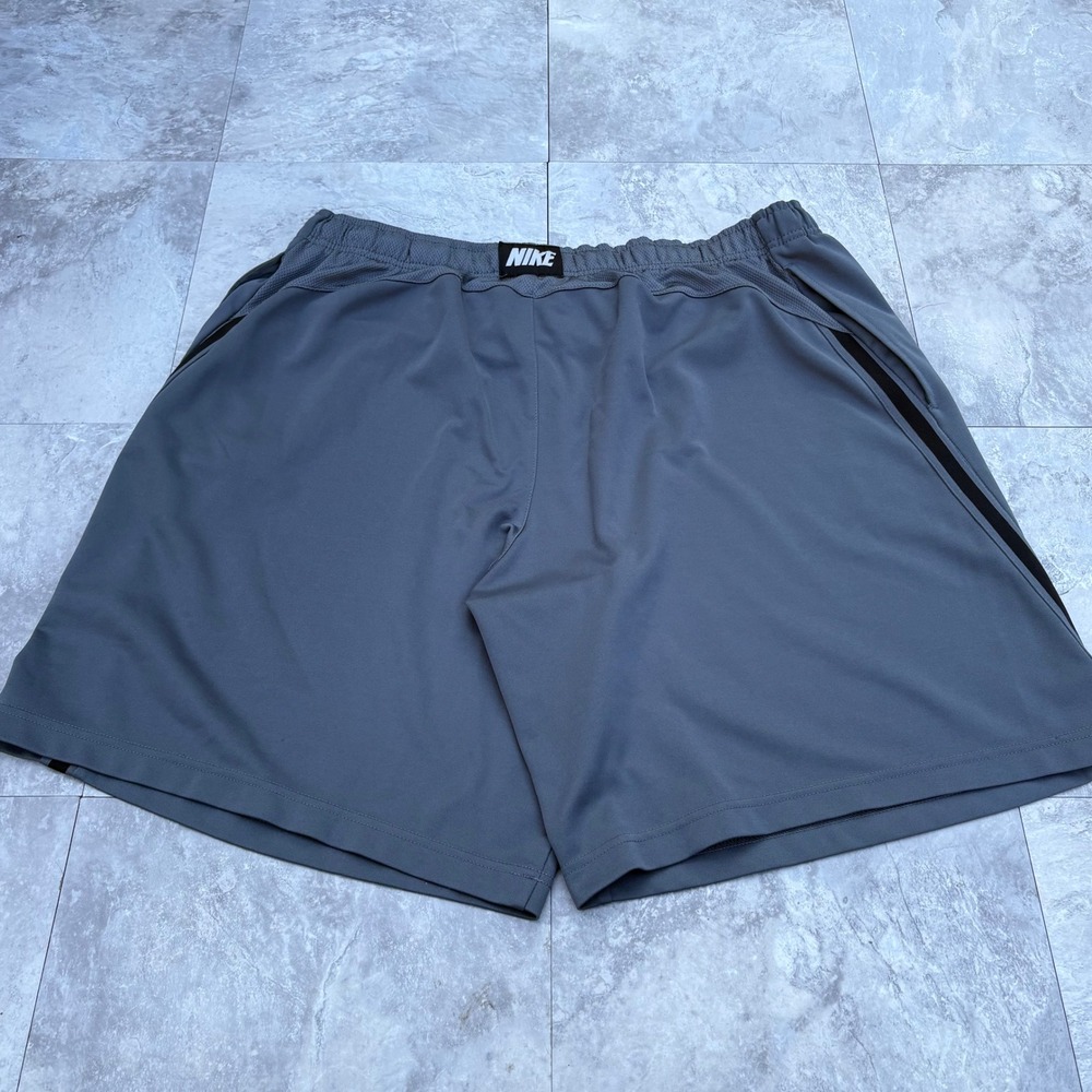 Vintage 2000s Y2K Nike Mens Gray Baggy Basketball/ Gym Athletic Shorts Men's XXL